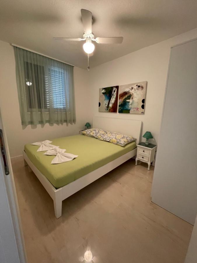 Villa Franda Trogir Eksteriør billede